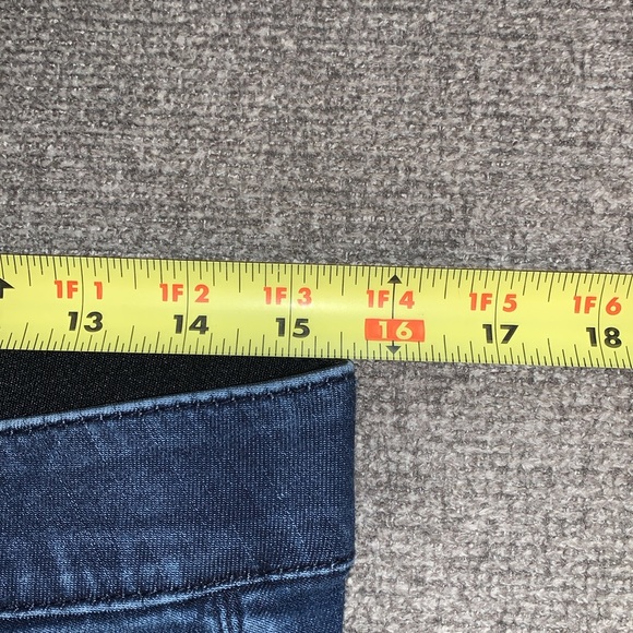 Democracy Jeans - Picture 5 of 7